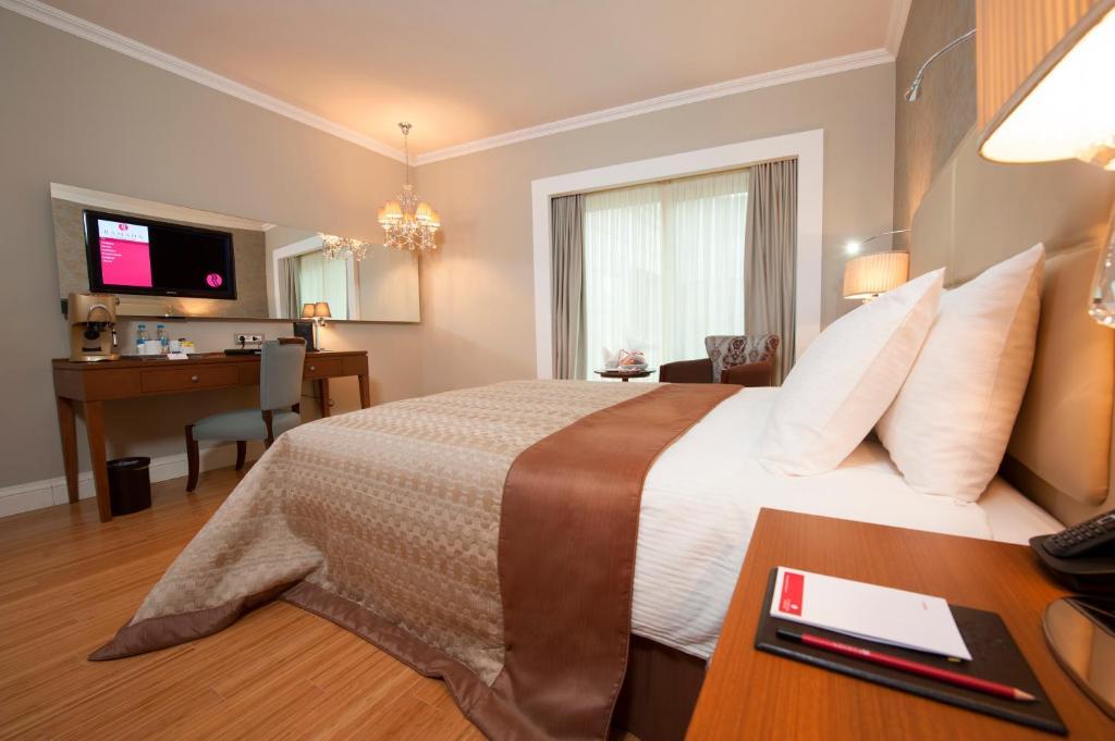 Aspera Hotel Altunizade Istanbul Bagian luar foto