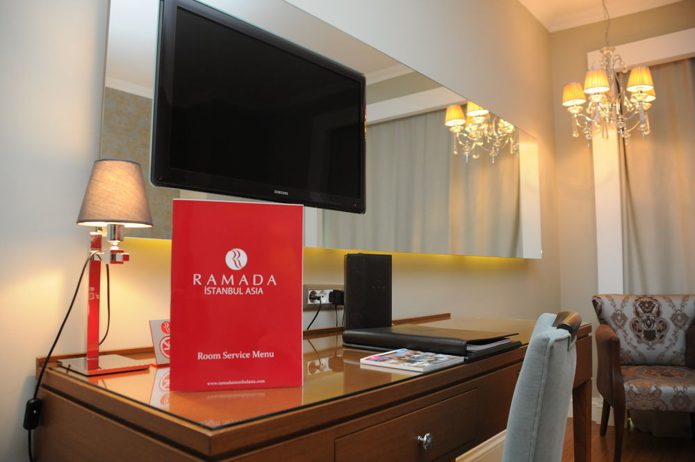 Aspera Hotel Altunizade Istanbul Bagian luar foto